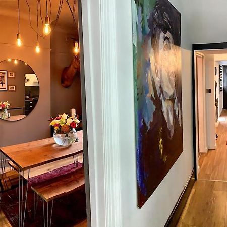 Chic Townhouse Near Tunnels Beaches Ilfracombe Bagian luar foto