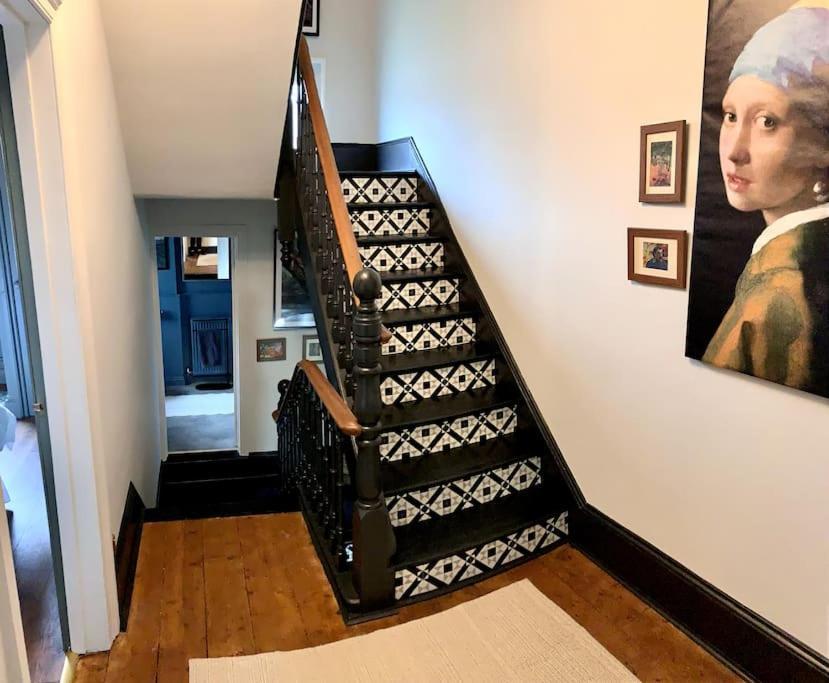 Chic Townhouse Near Tunnels Beaches Ilfracombe Bagian luar foto